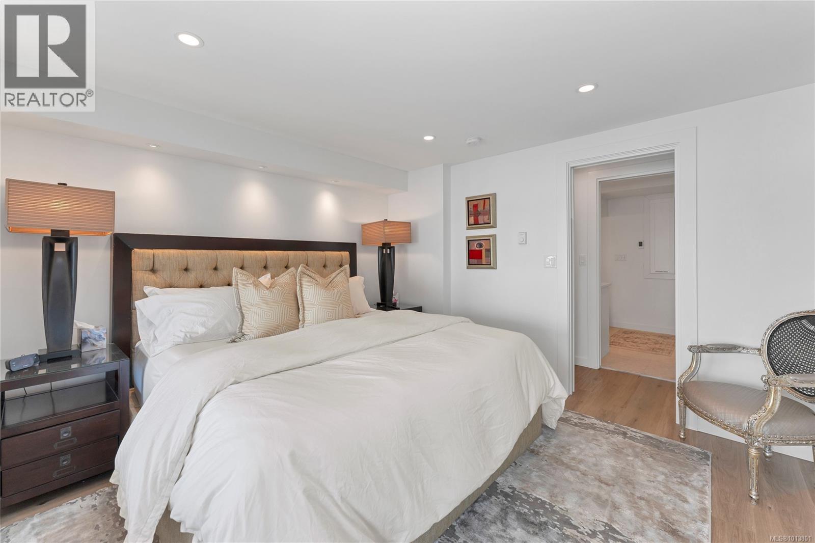 4 1723 Sandy Beach Road, Mill Bay