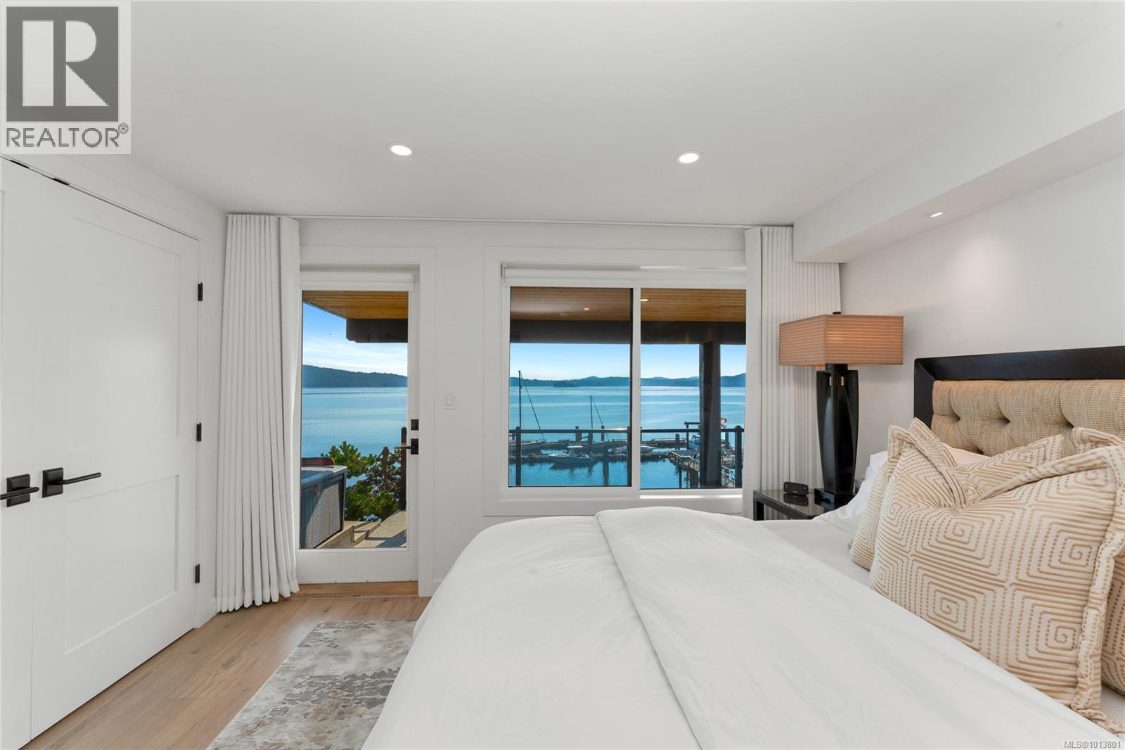 4 1723 Sandy Beach Road, Mill Bay