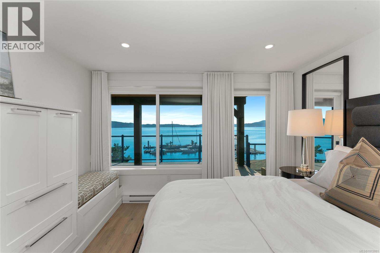 4 1723 Sandy Beach Road, Mill Bay
