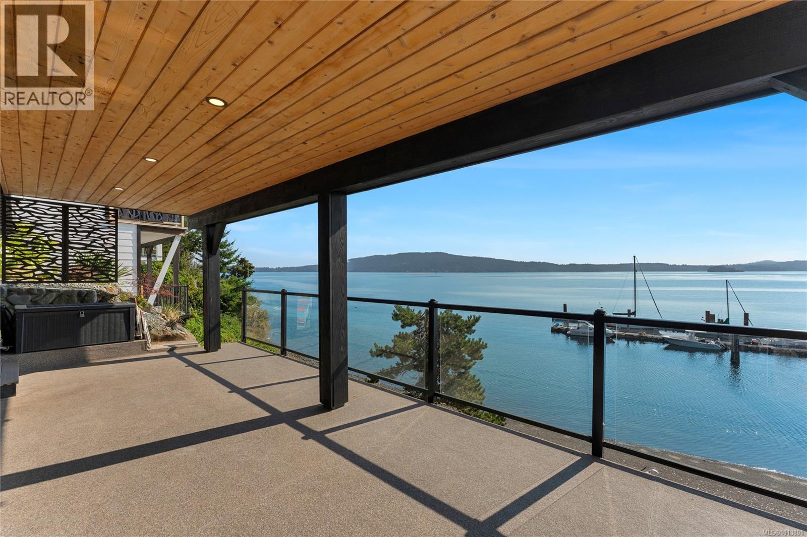 4 1723 Sandy Beach Road, Mill Bay