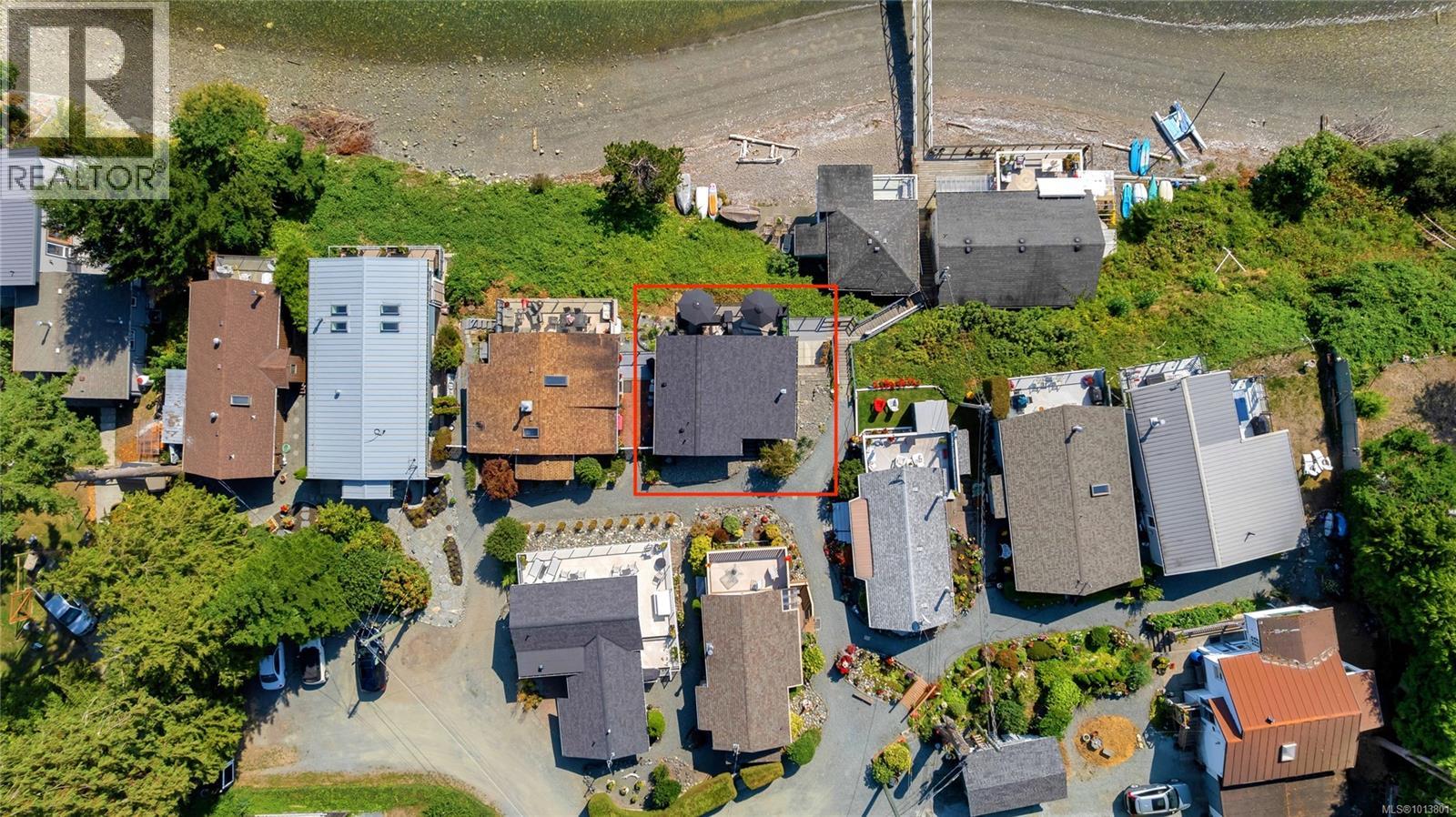 4 1723 Sandy Beach Road, Mill Bay