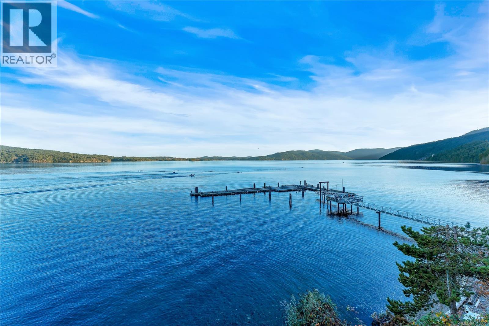 4 1723 Sandy Beach Road, Mill Bay