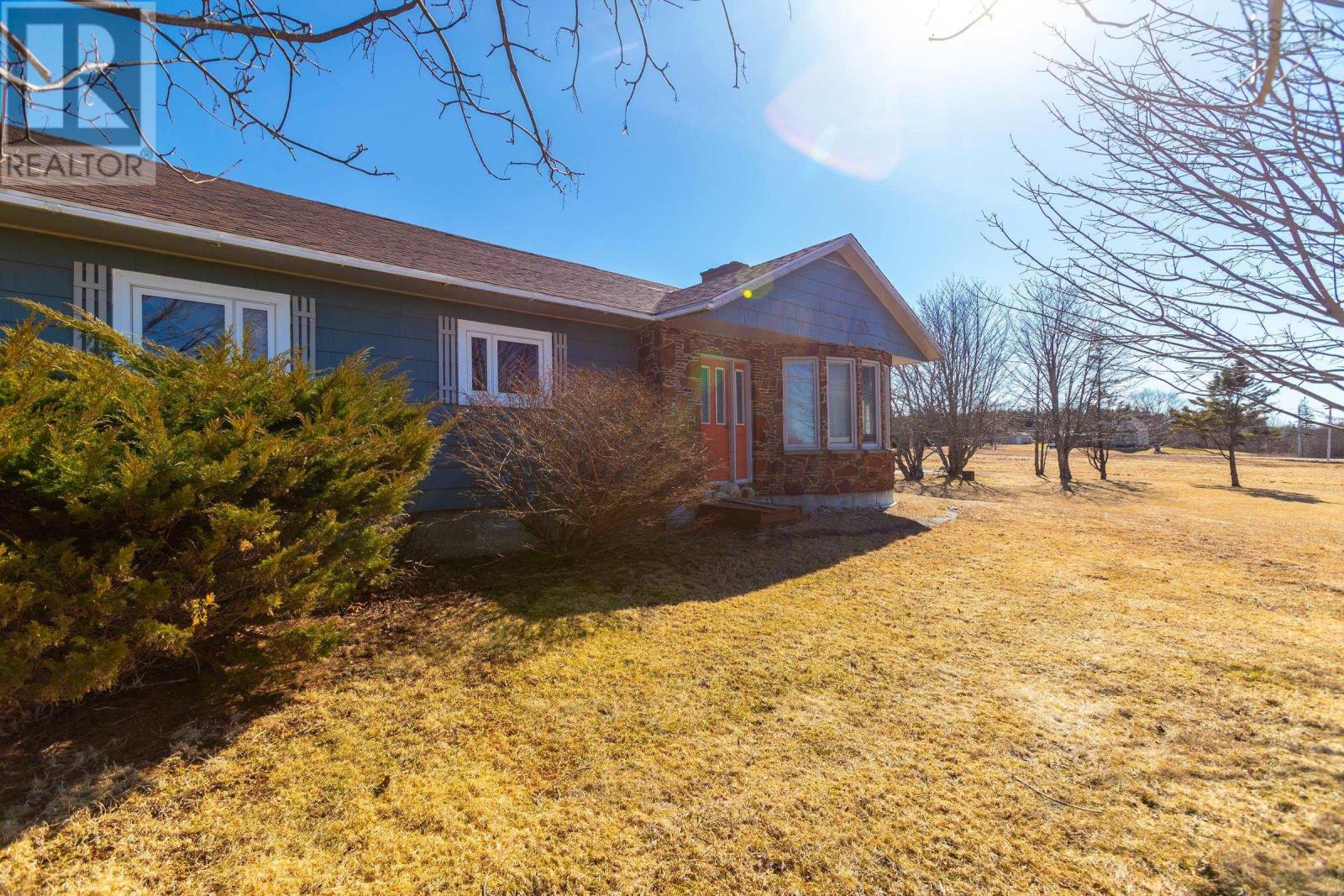 Property 10 of 50 of 30 Common Cross Road