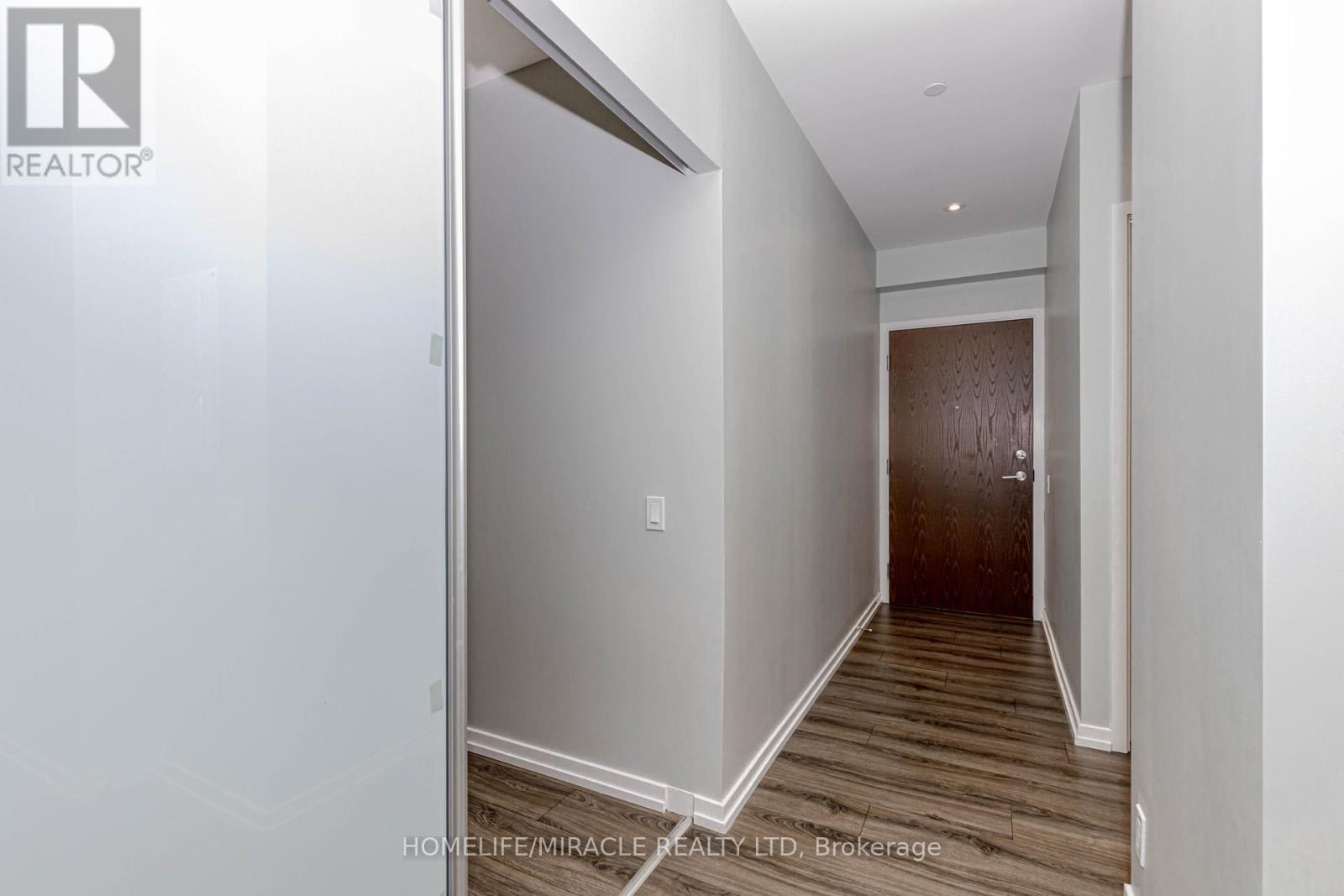 #501 7890 JANE STREET - 19