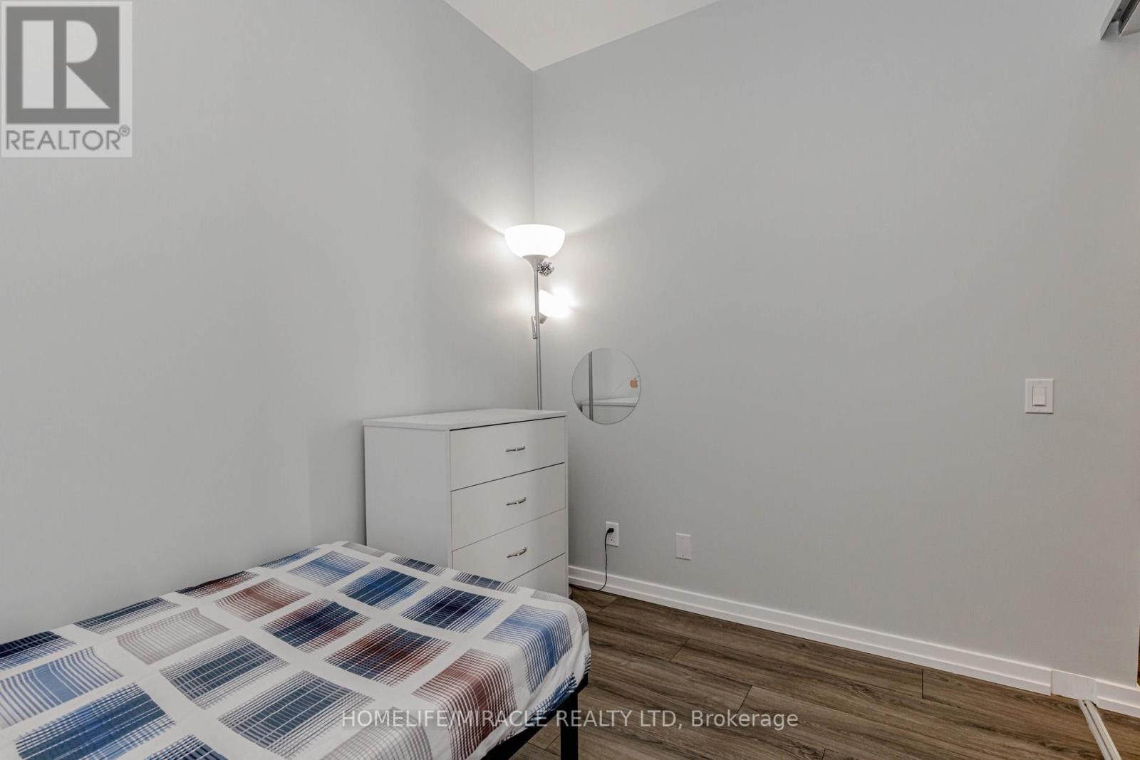 #501 7890 JANE STREET - 23