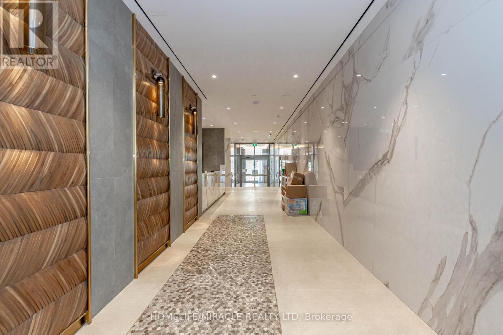 #501 7890 JANE STREET - 7