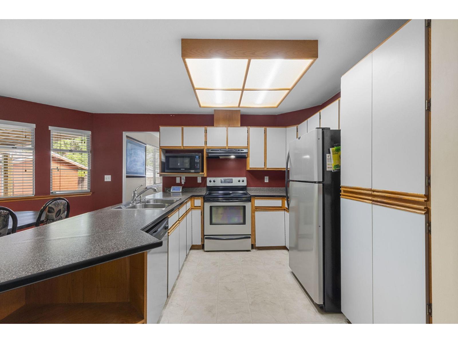 9291 158 STREET, Surrey