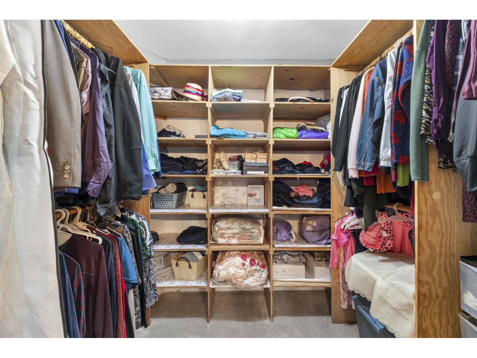 9291 158 STREET, Surrey