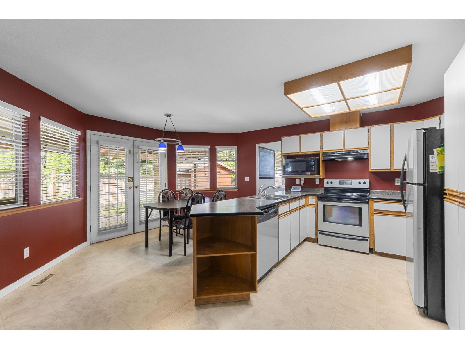 9291 158 STREET, Surrey