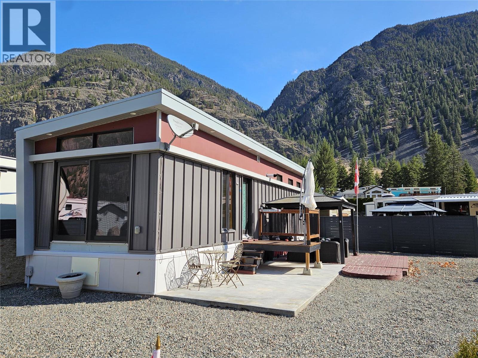 49 4354 Highway 3 Other, Keremeos