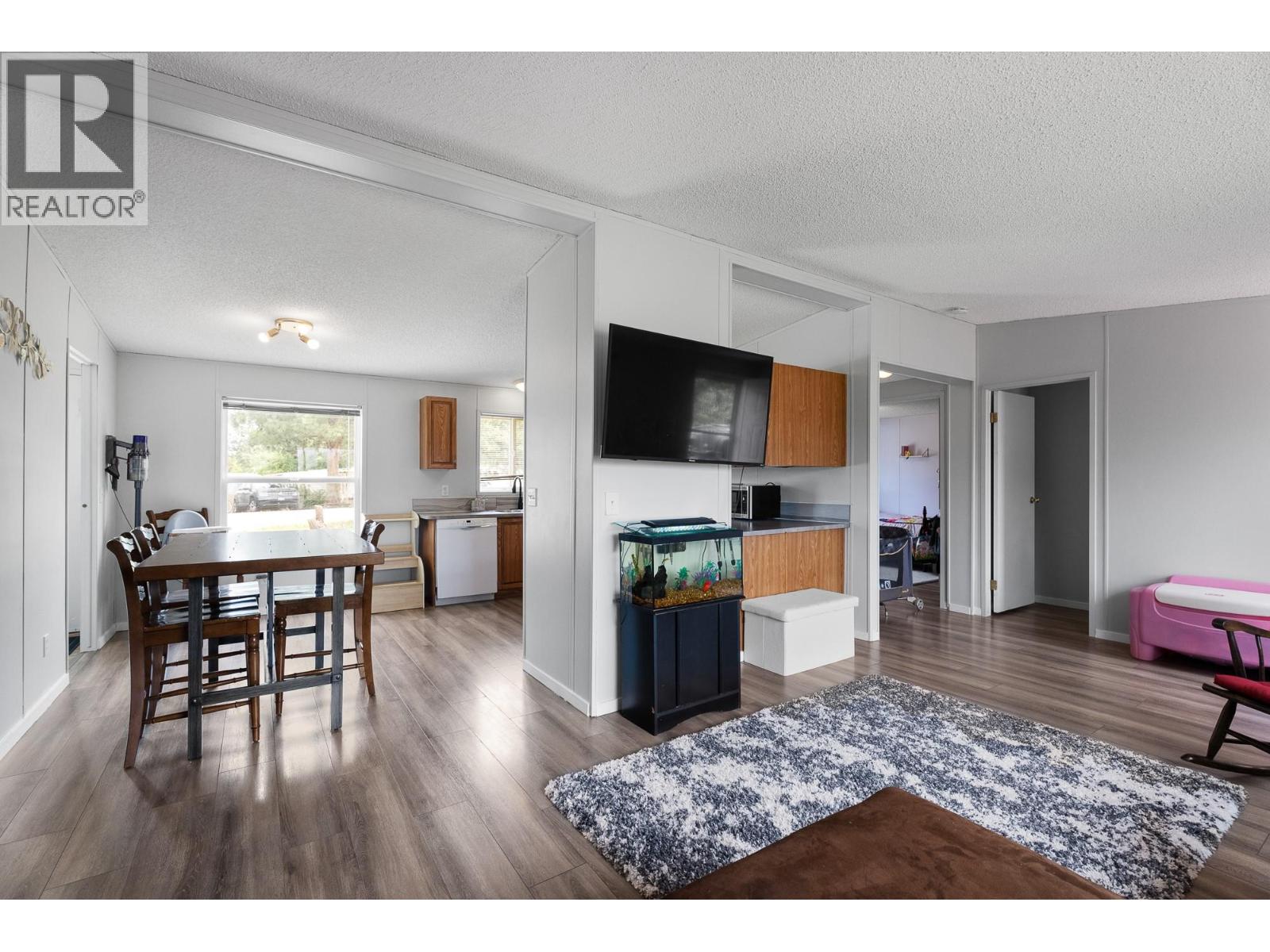779 KLAHANIE Drive, Kamloops