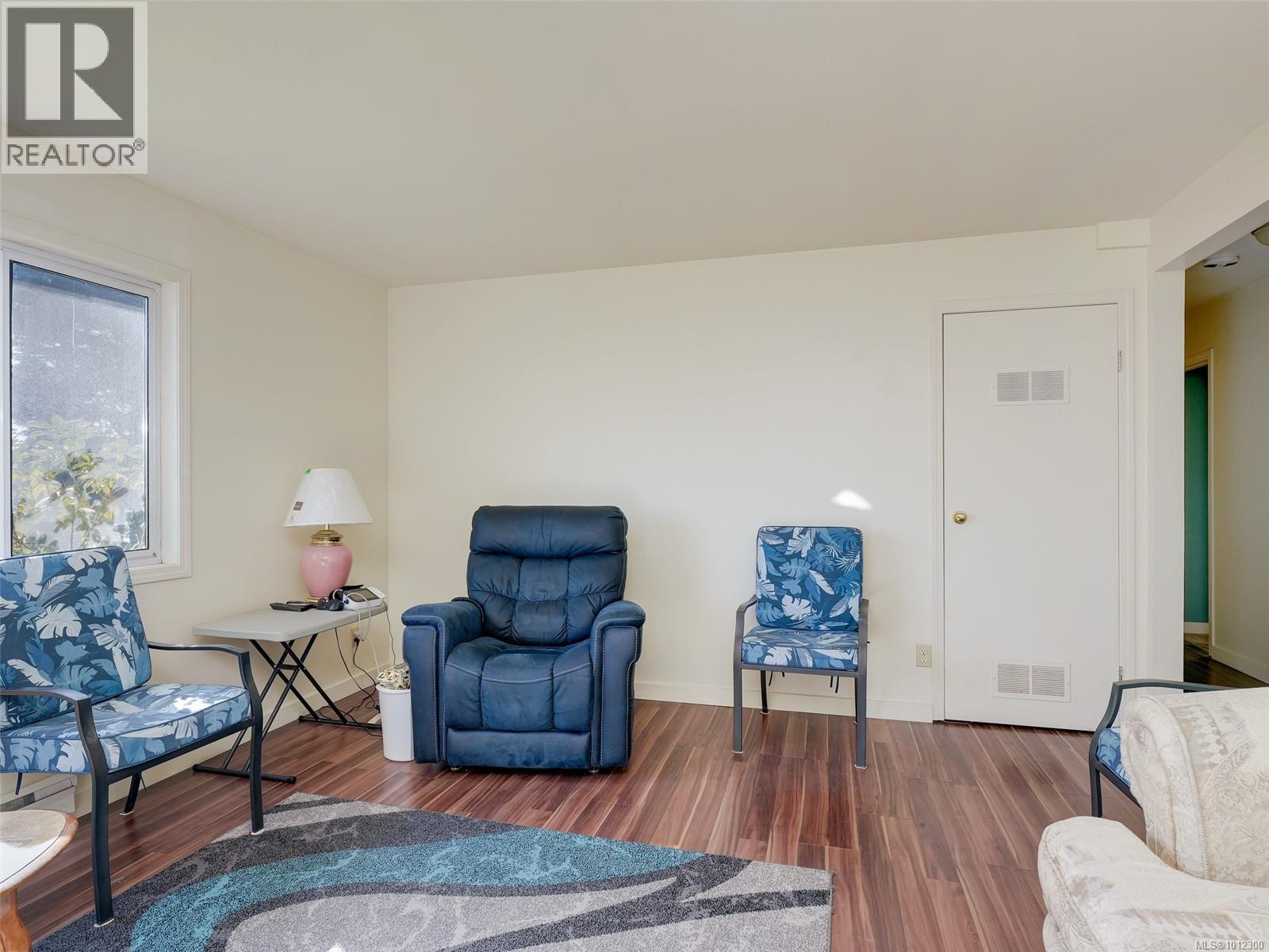  6608 Rey Road, Central Saanich