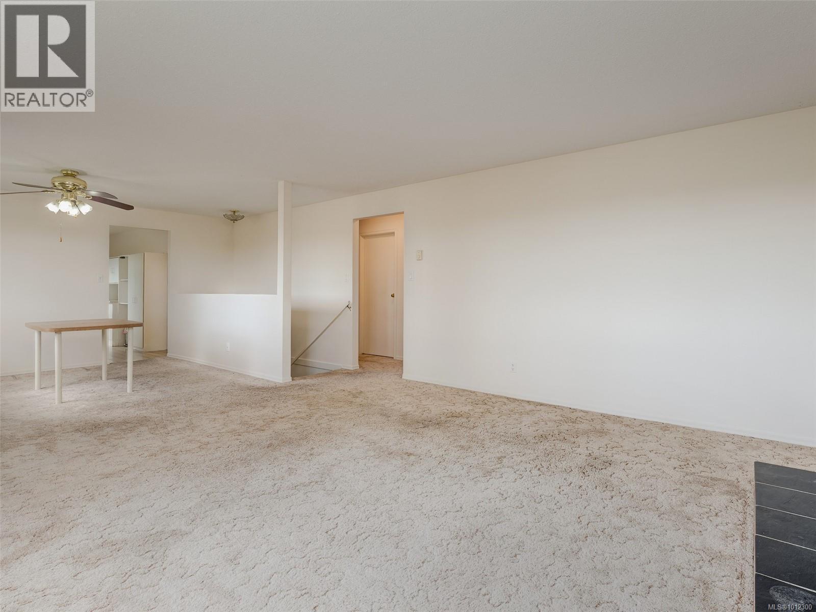  6608 Rey Road, Central Saanich