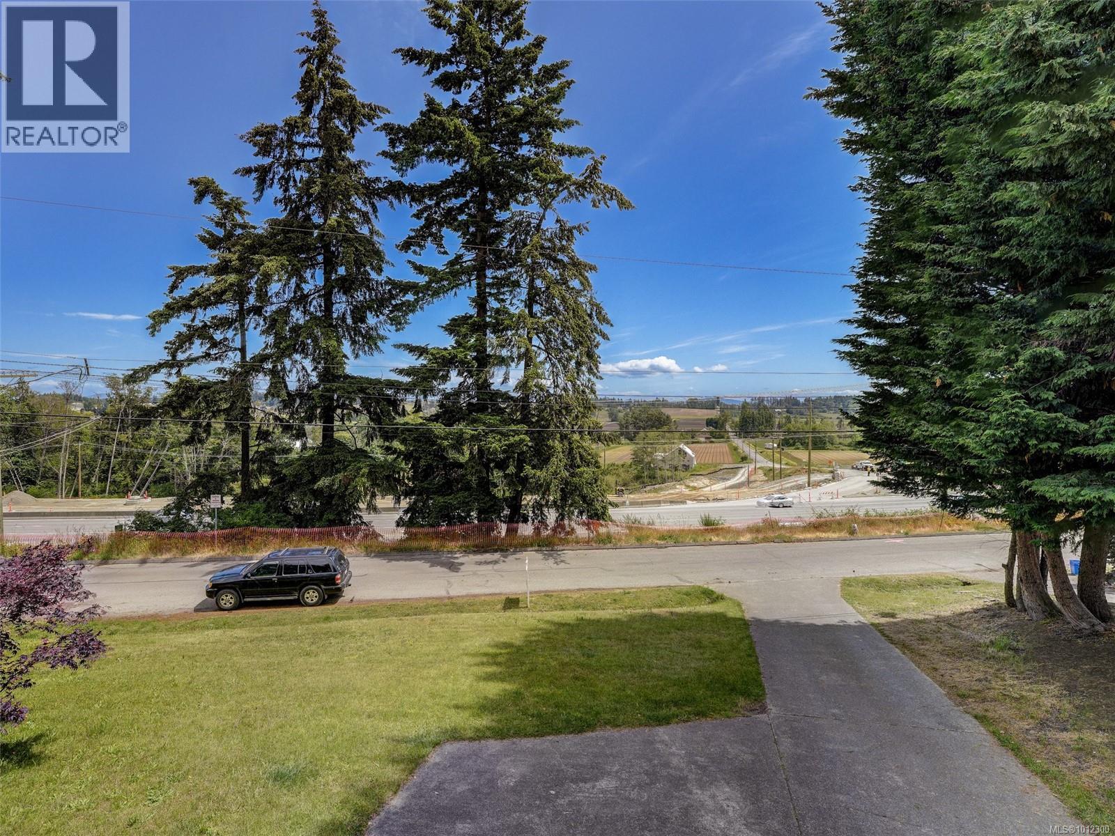  6608 Rey Road, Central Saanich