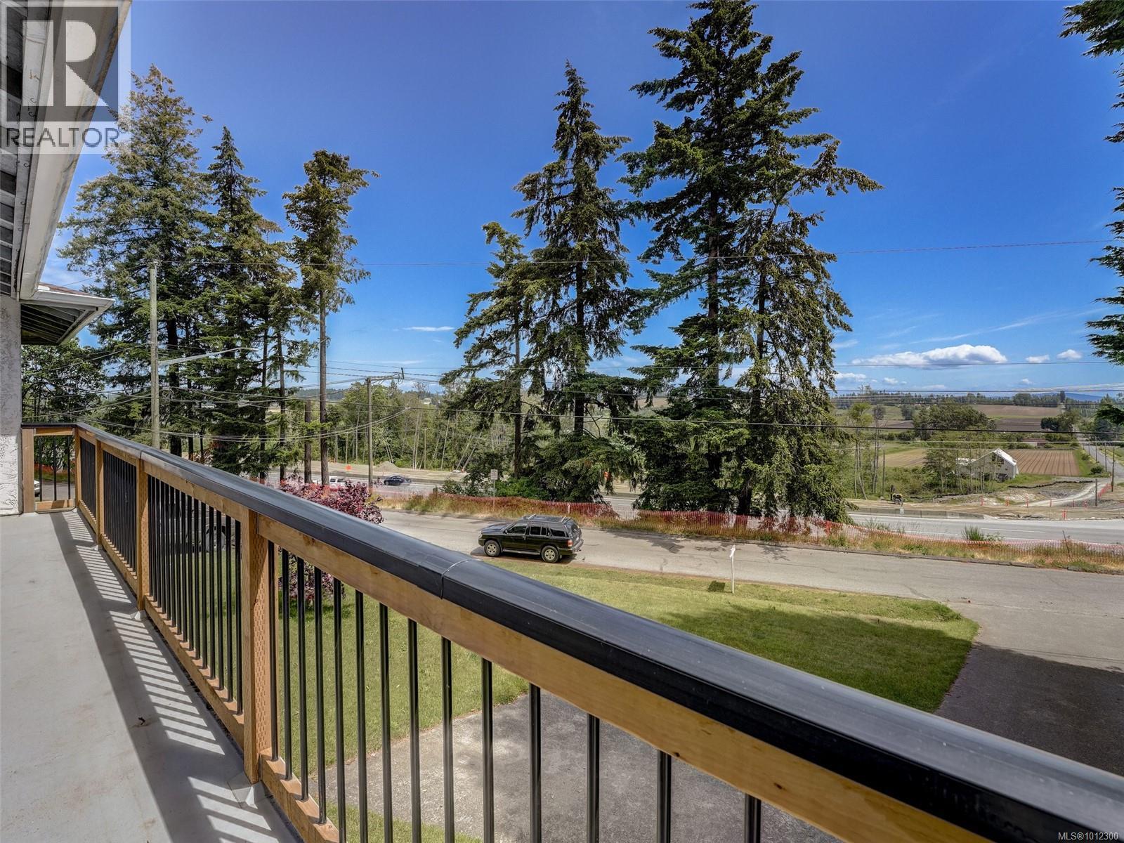  6608 Rey Road, Central Saanich