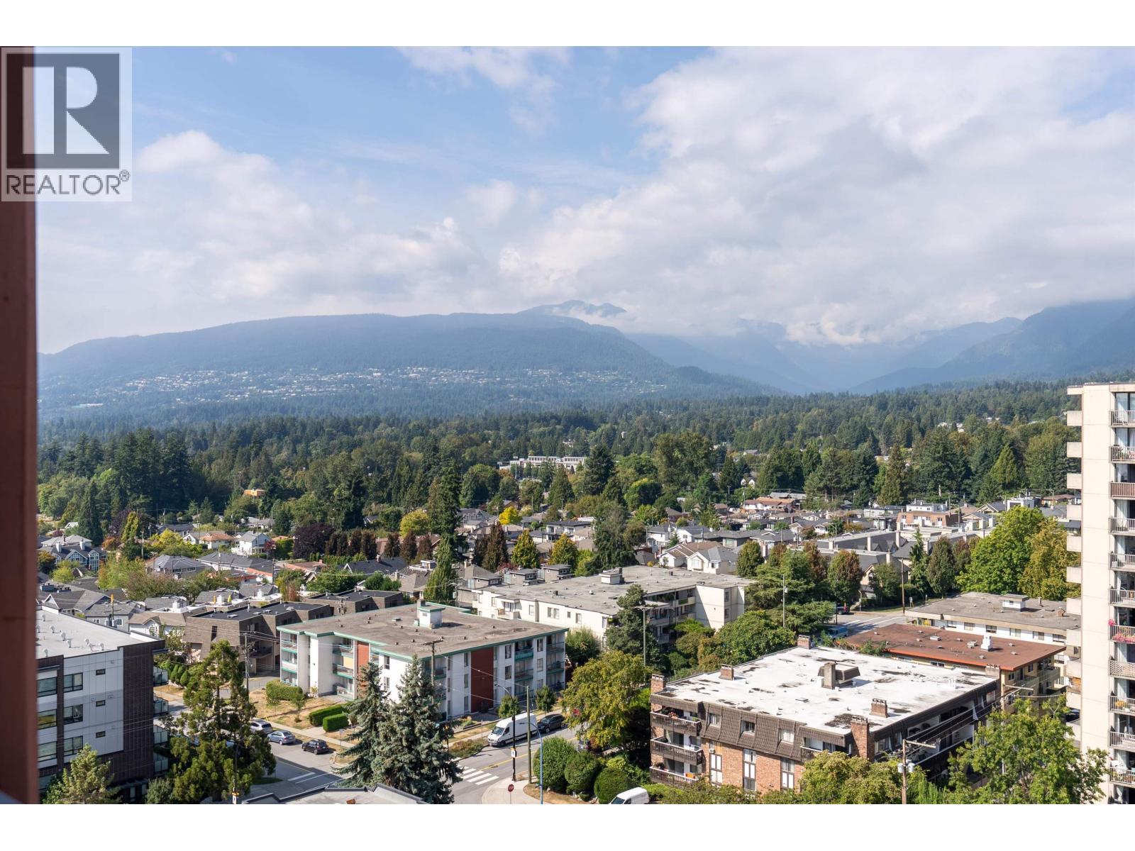 1401 150 W 15TH STREET, North Vancouver