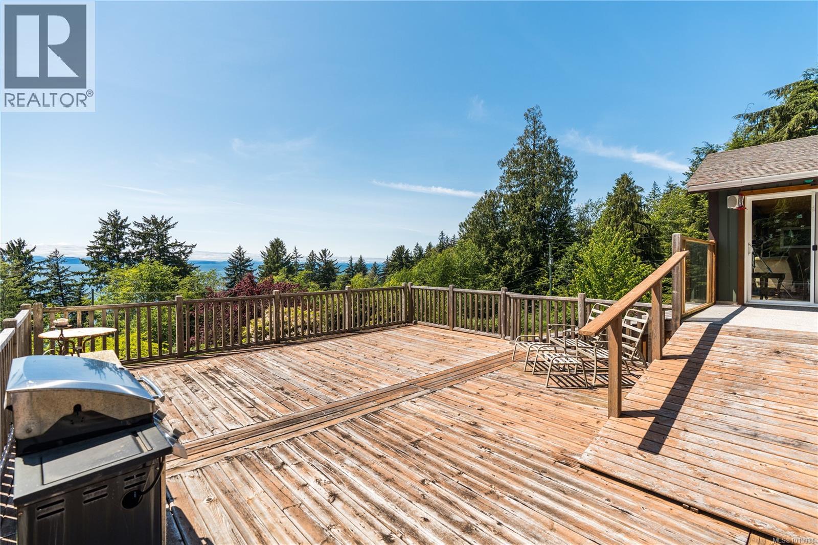  2623 Seaside Drive, Sooke