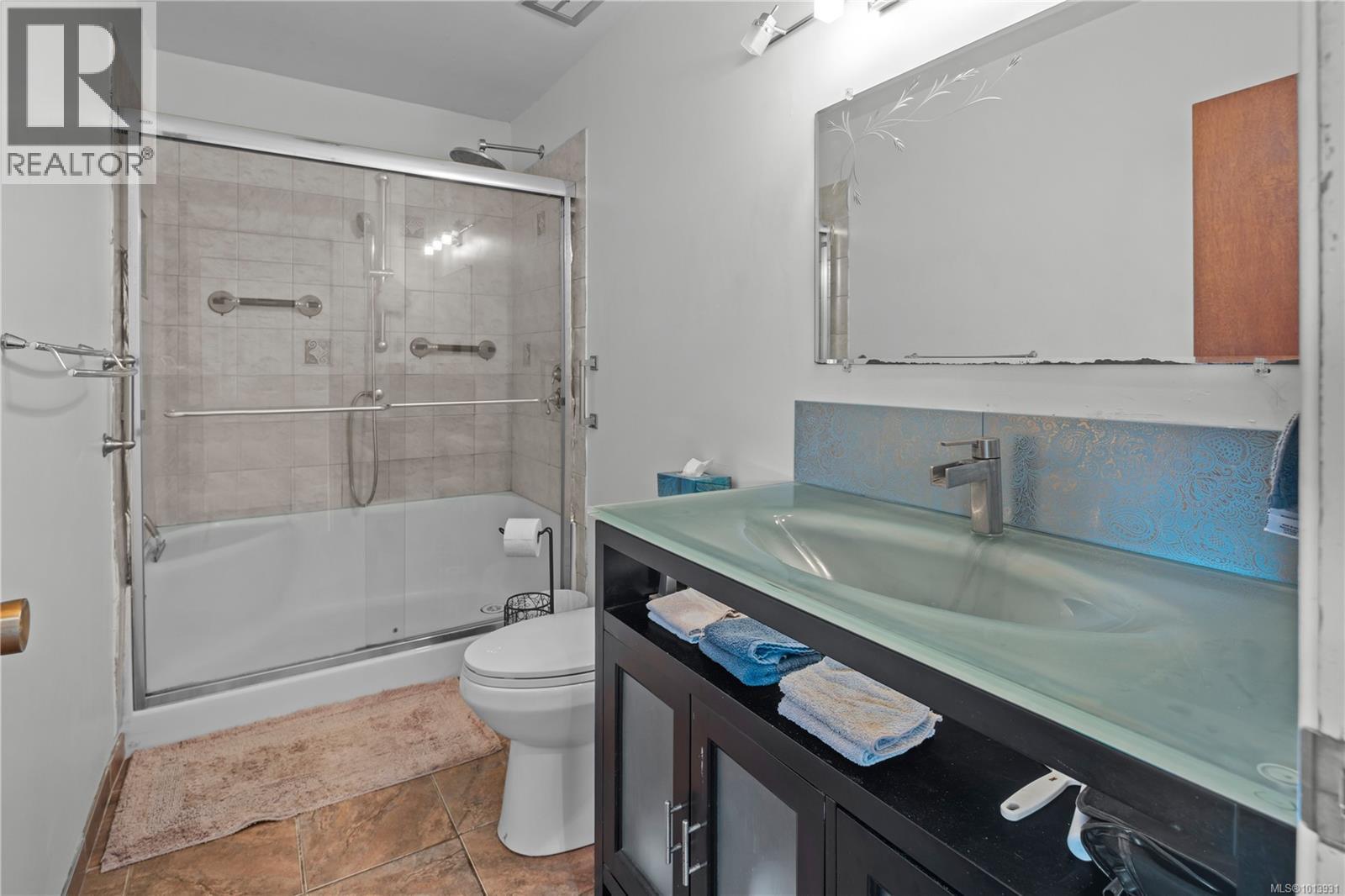  2623 Seaside Drive, Sooke
