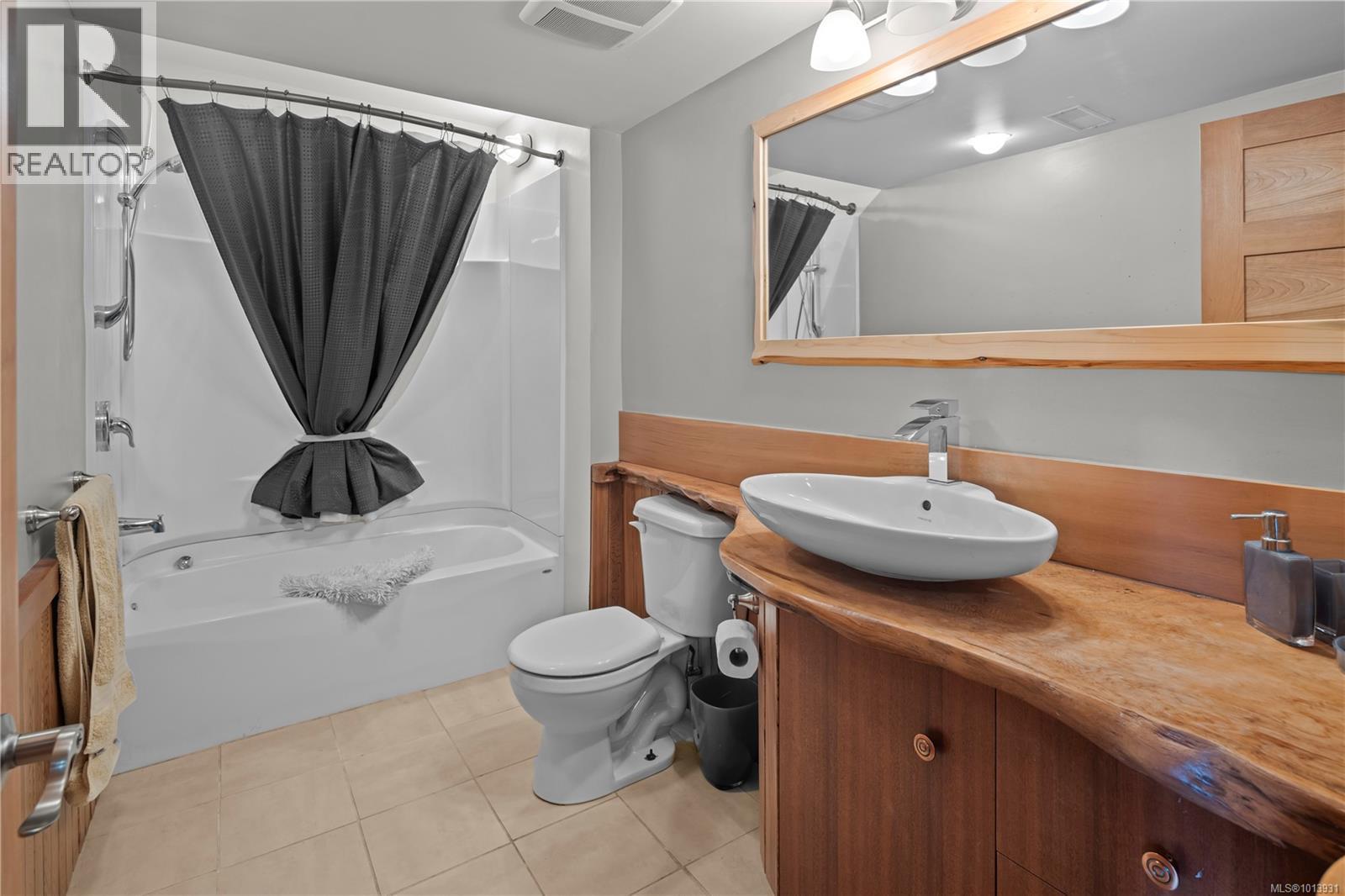  2623 Seaside Drive, Sooke