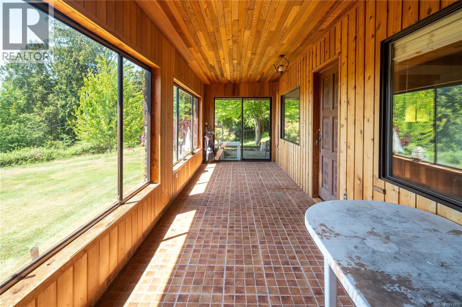  2623 Seaside Drive, Sooke