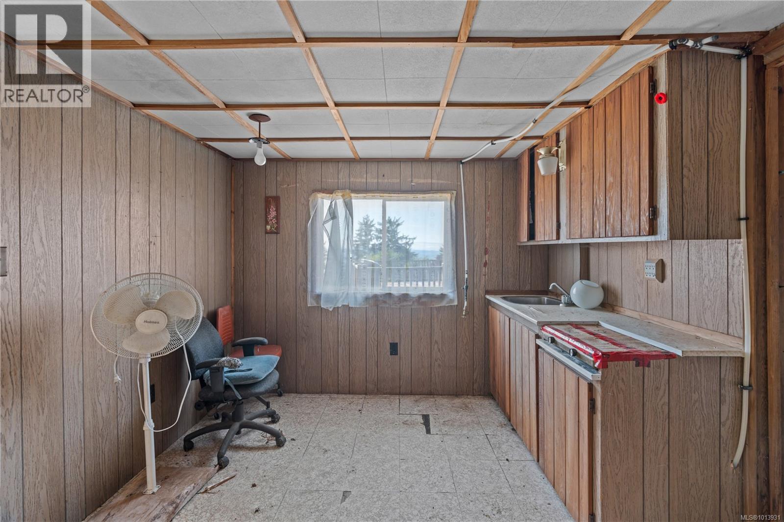  2623 Seaside Drive, Sooke