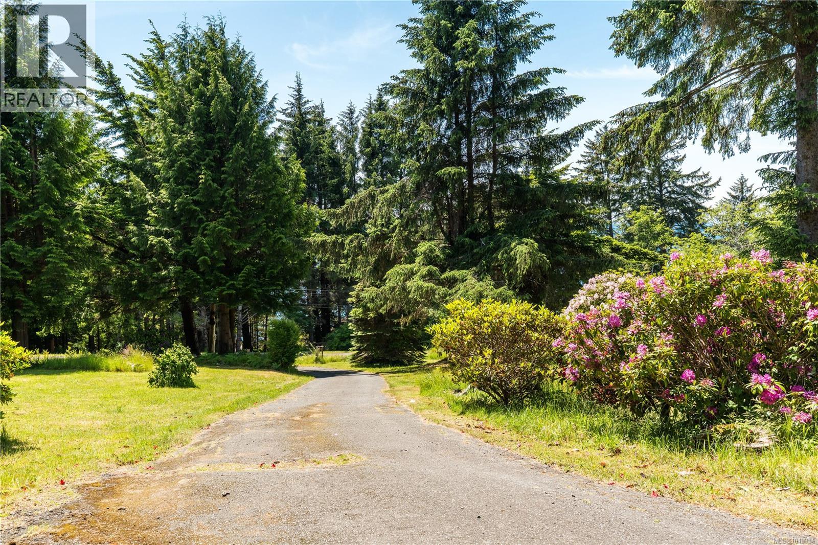  2623 Seaside Drive, Sooke