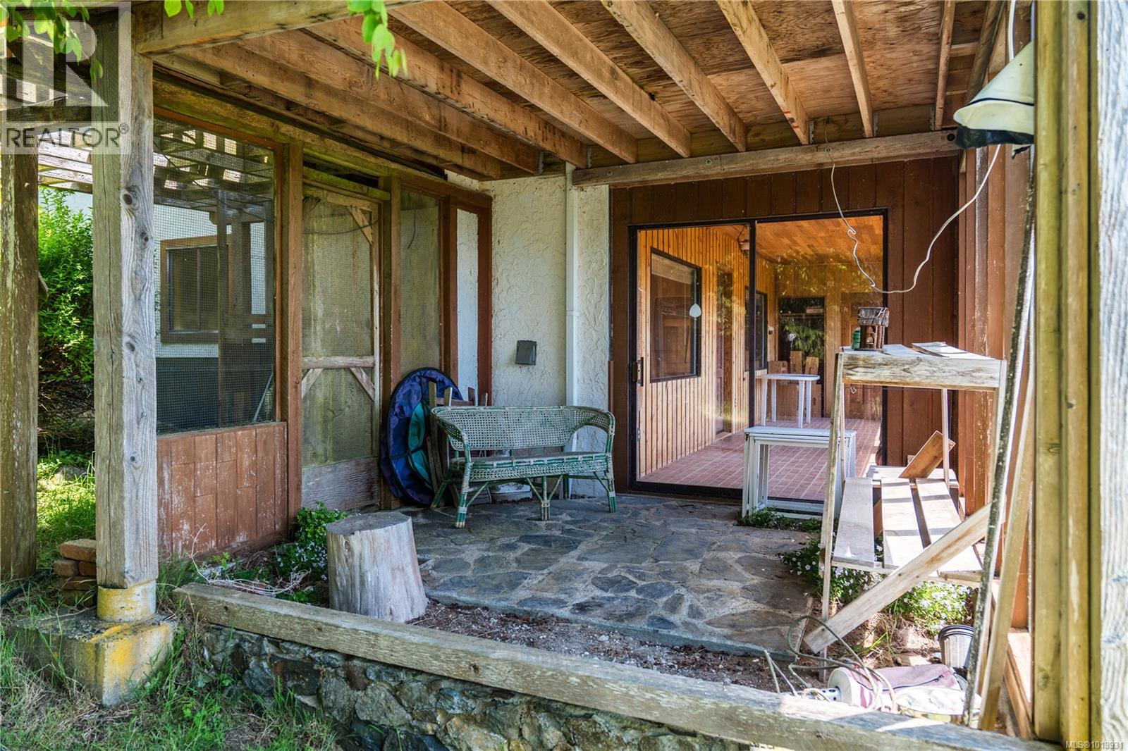  2623 Seaside Drive, Sooke