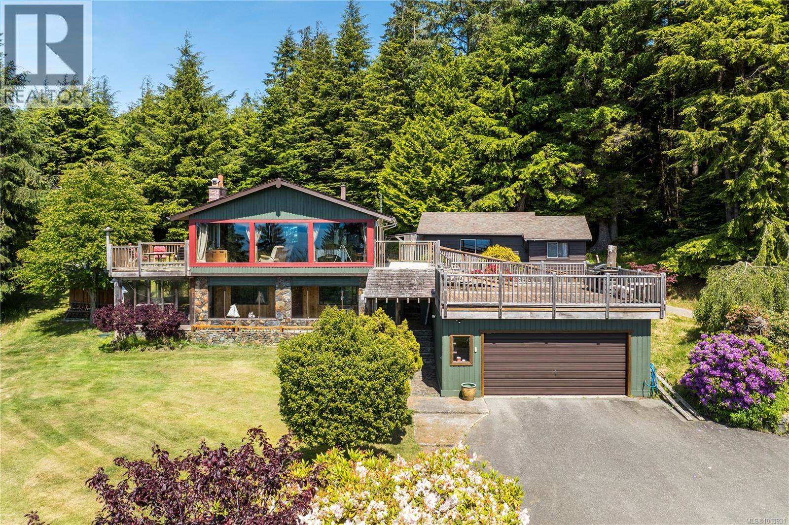  2623 Seaside Drive, Sooke