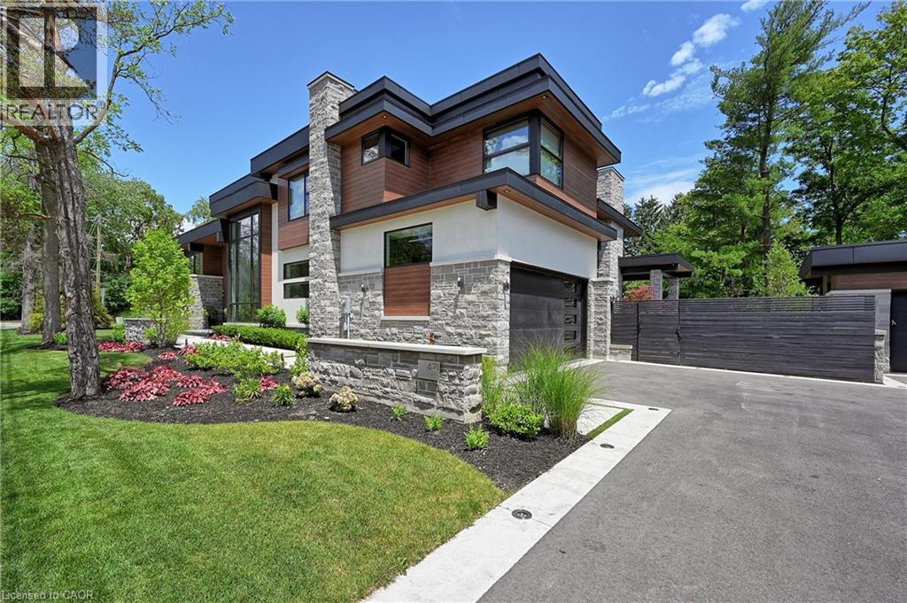 421 CHARTWELL Road - 2
