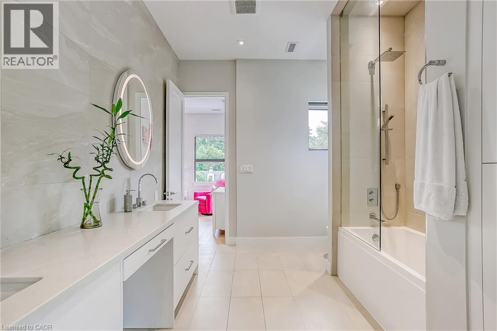 421 CHARTWELL Road - 27