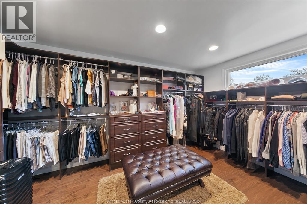 1530 RAVINE LINE - 33
