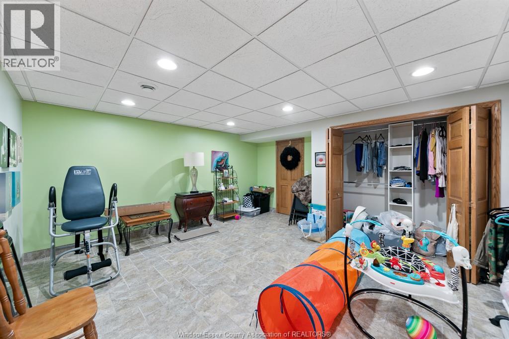 1530 RAVINE LINE - 46