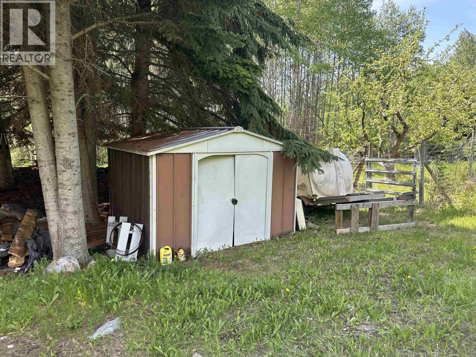 9410 ADAMS Road, Smithers