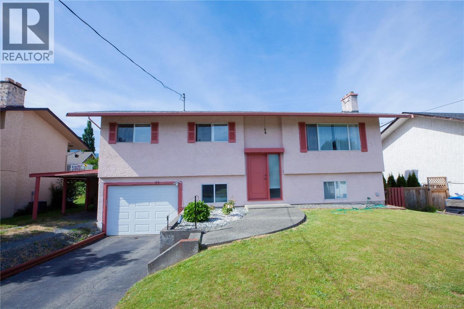 3125 Highfield Rd, Duncan