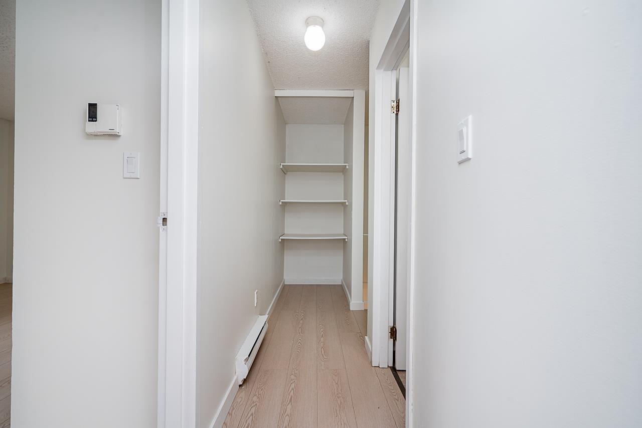 10570 HOLLY PARK LANE, Surrey