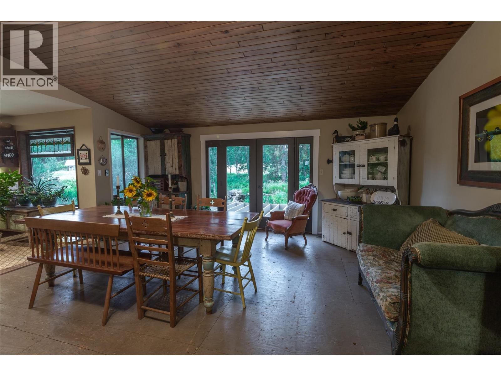  2523 Evans Road, Celista