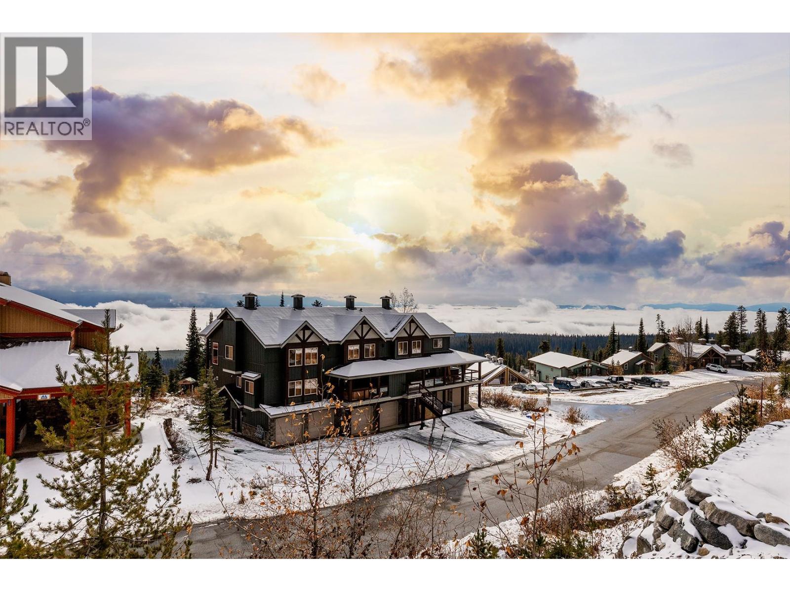 120 Grizzly Ridge Trail Unit# 12, Big White