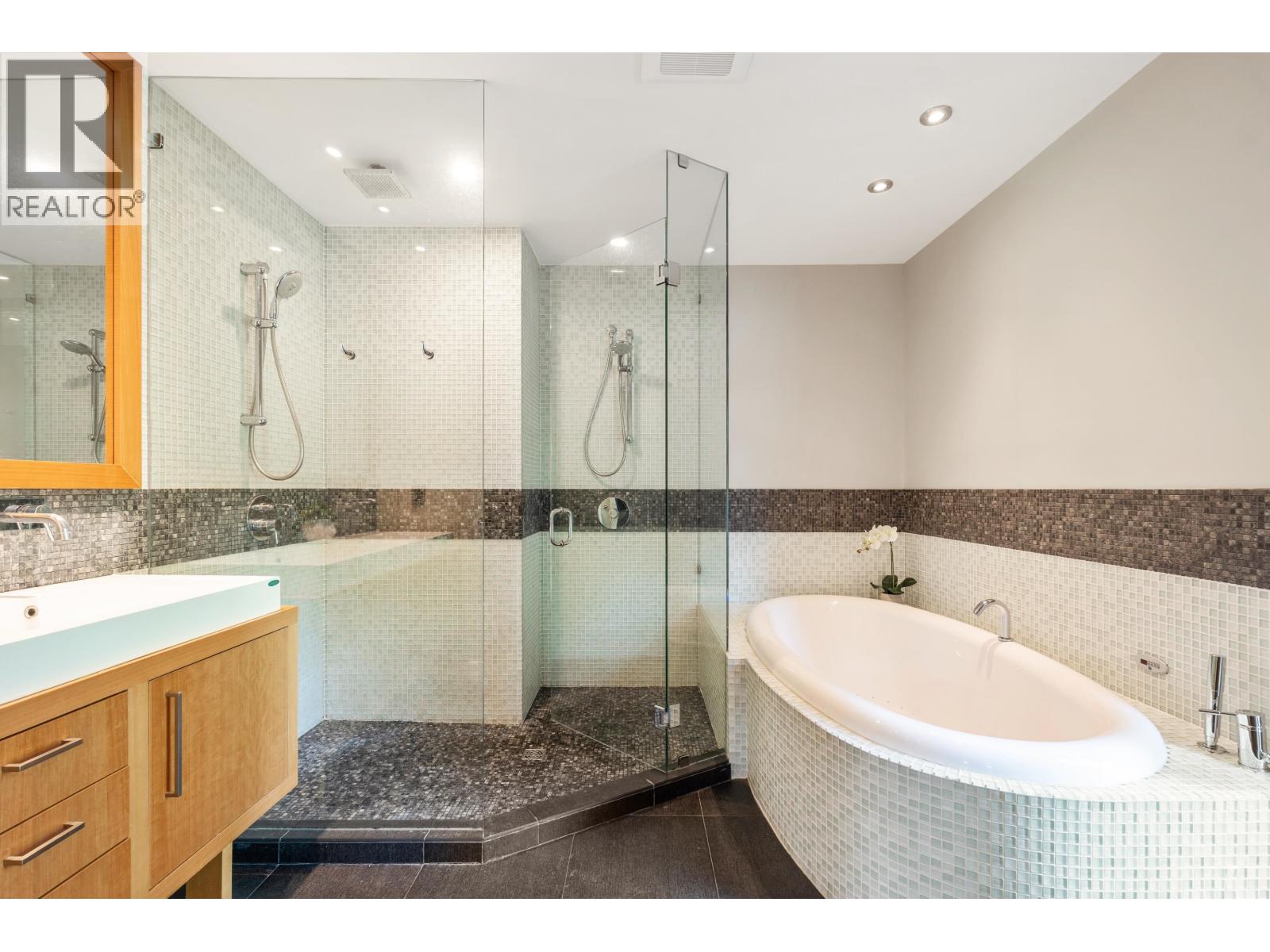 1325 25TH STREET, West Vancouver