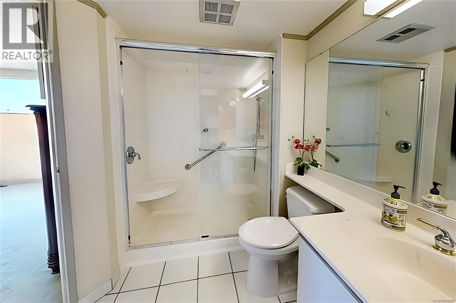 605 1234 Wharf Street, Victoria