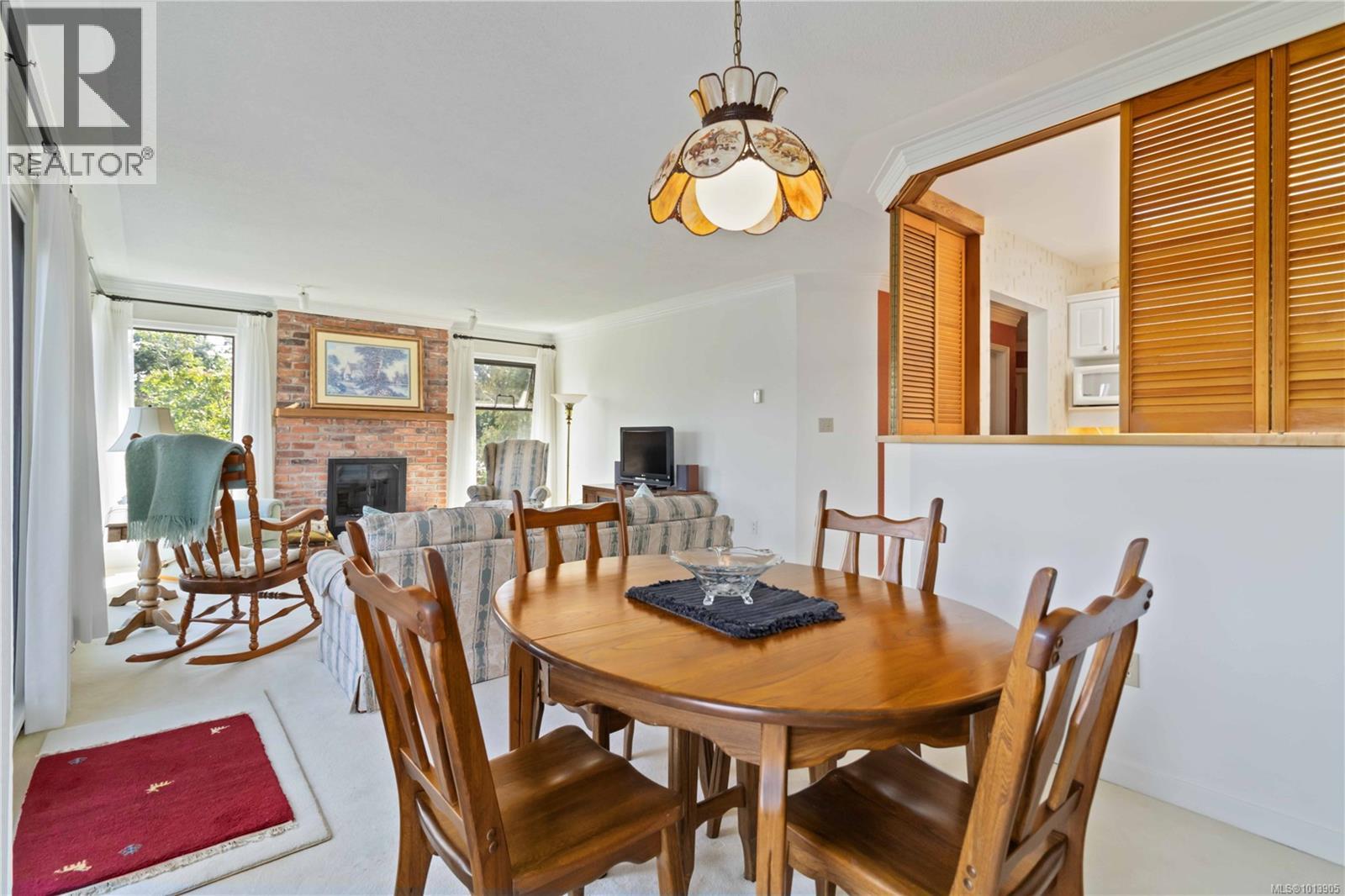 404 906 Southgate Street, Victoria