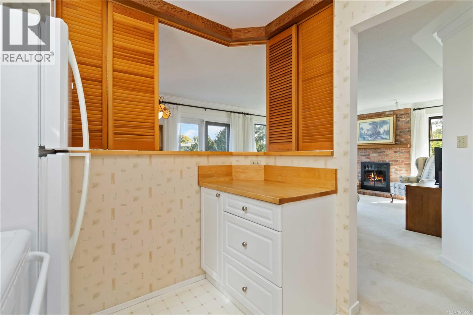 404 906 Southgate Street, Victoria