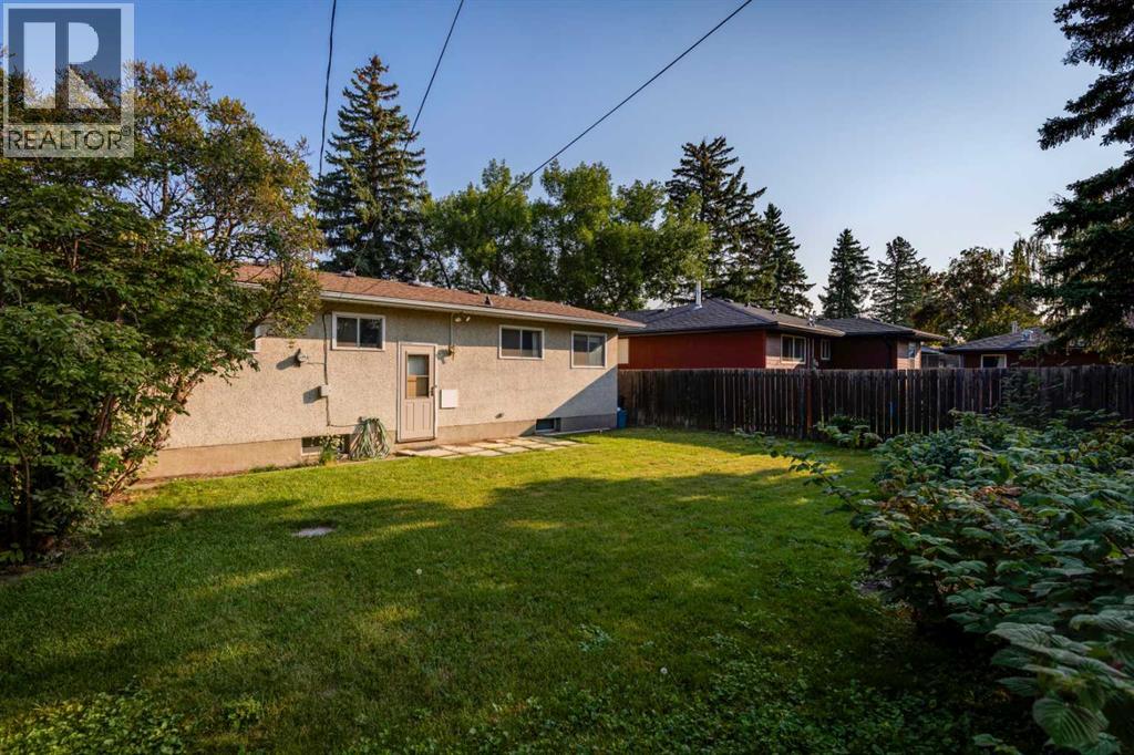 Single Family House Bungalow for Sale in  Academy Drive SE Acadia Calgary 