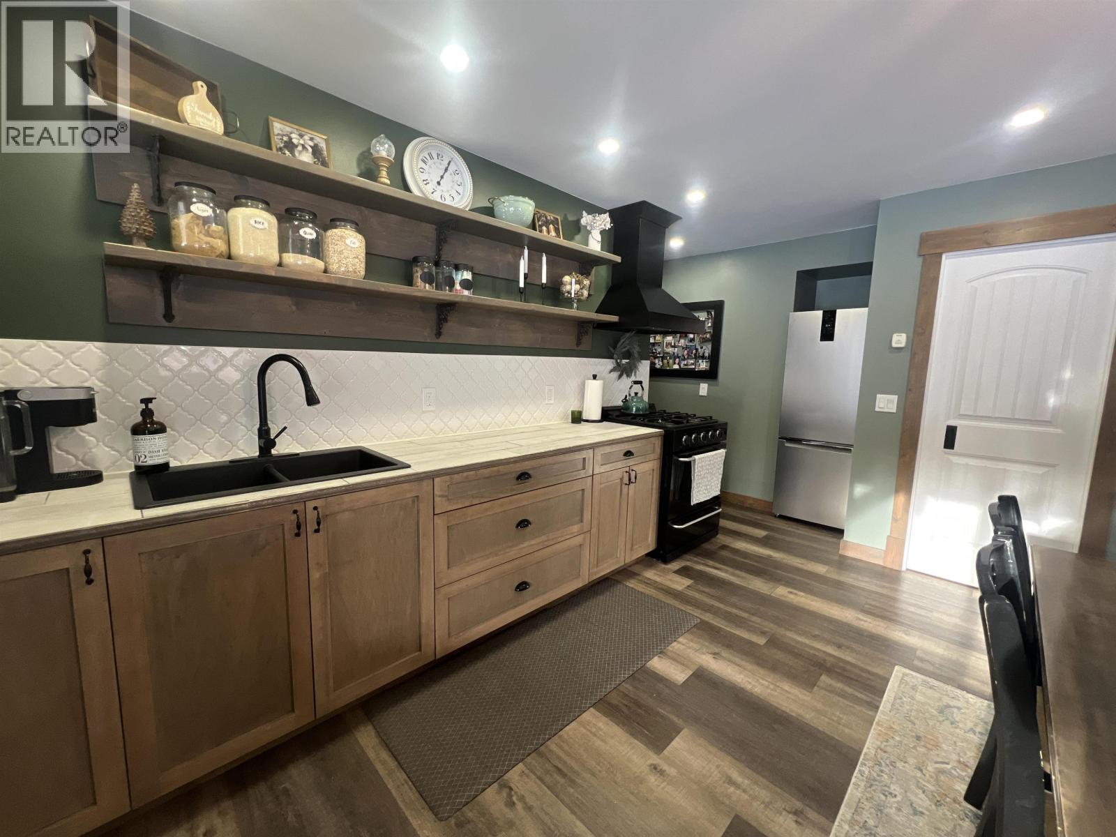 14900 LANGSTON ROAD, Vanderhoof