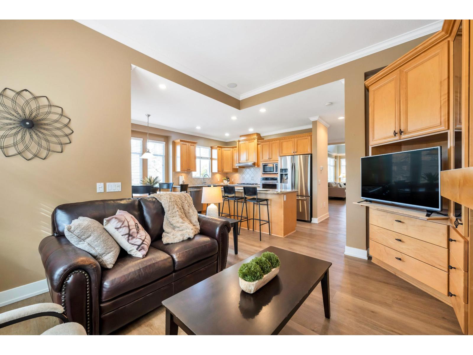 27 18088 8 AVENUE, Surrey