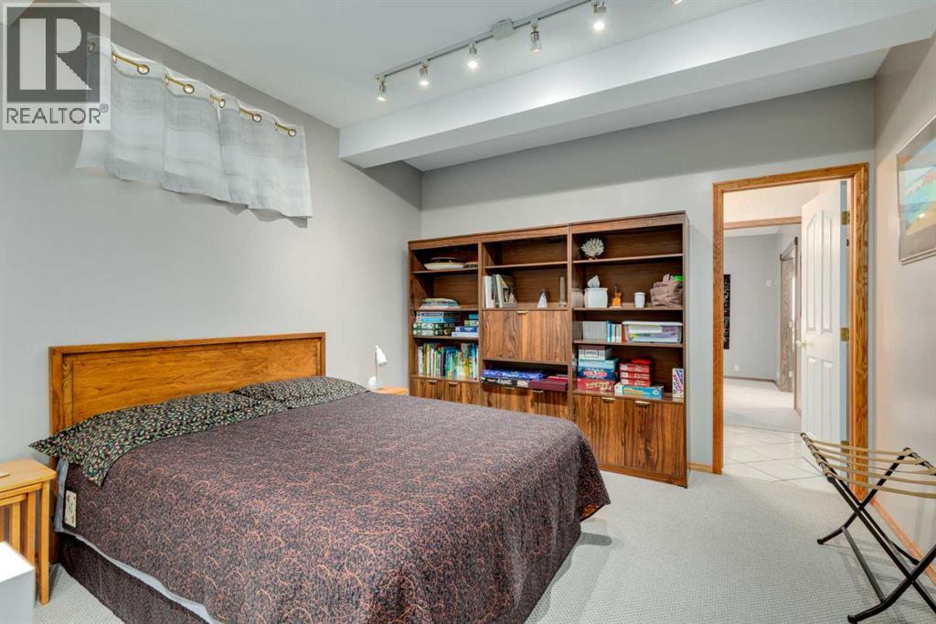 Single Family House for Sale in  Sierra Madre Court SW Signal Hill Calgary 