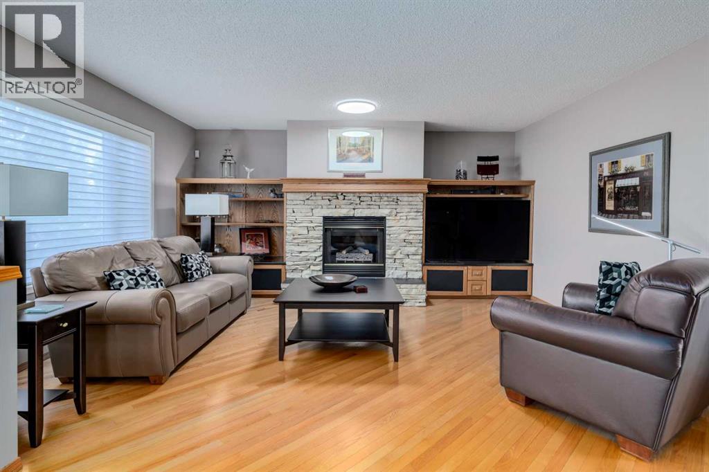 Single Family House for Sale in  Sierra Madre Court SW Signal Hill Calgary 