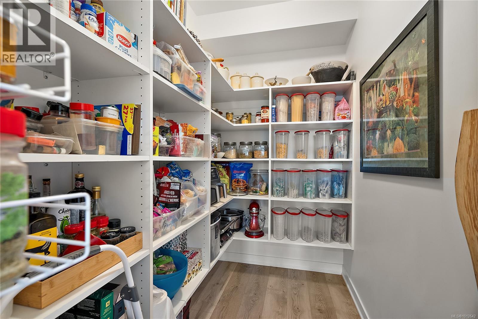 3417 Resolution Way, Colwood