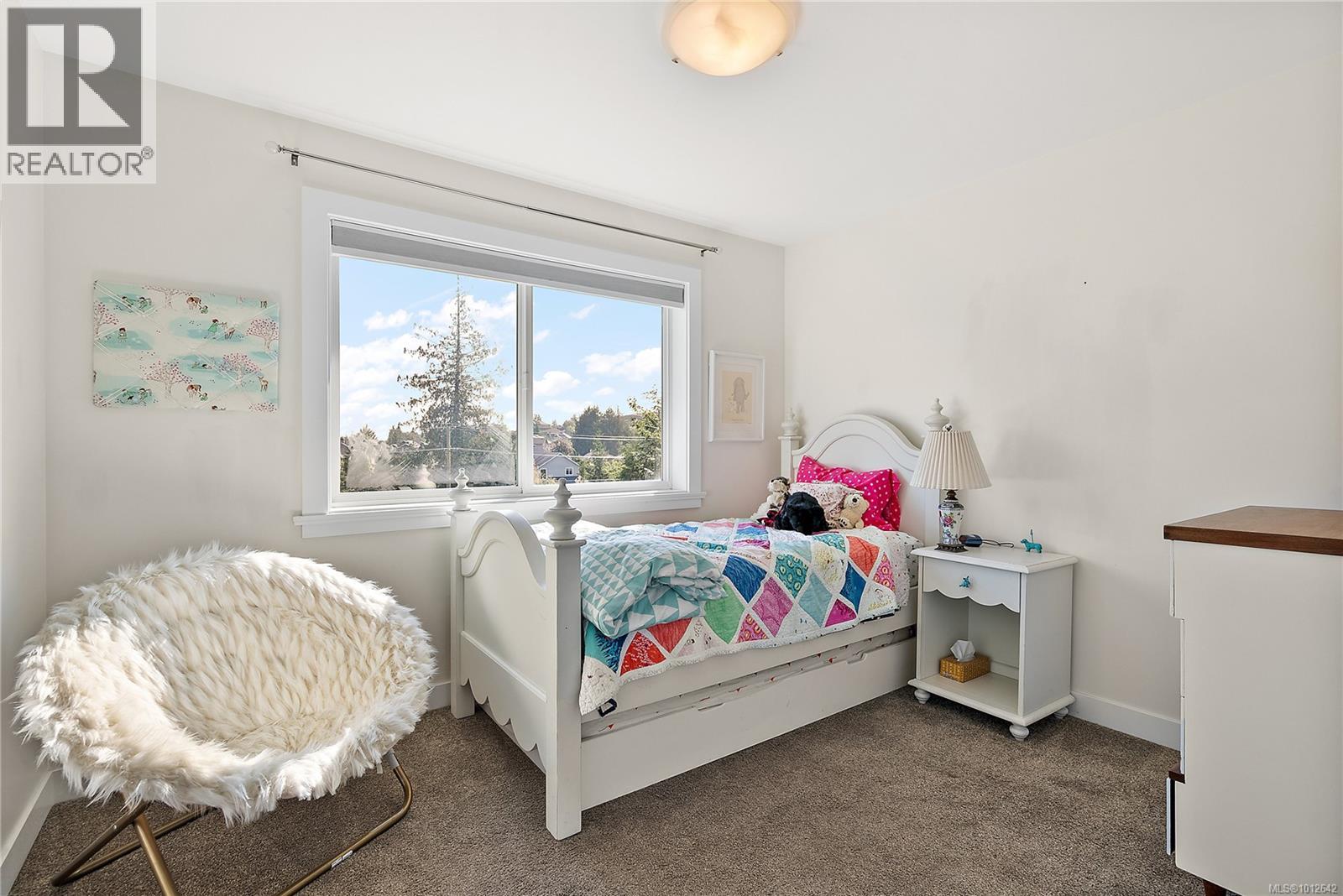 3417 Resolution Way, Colwood