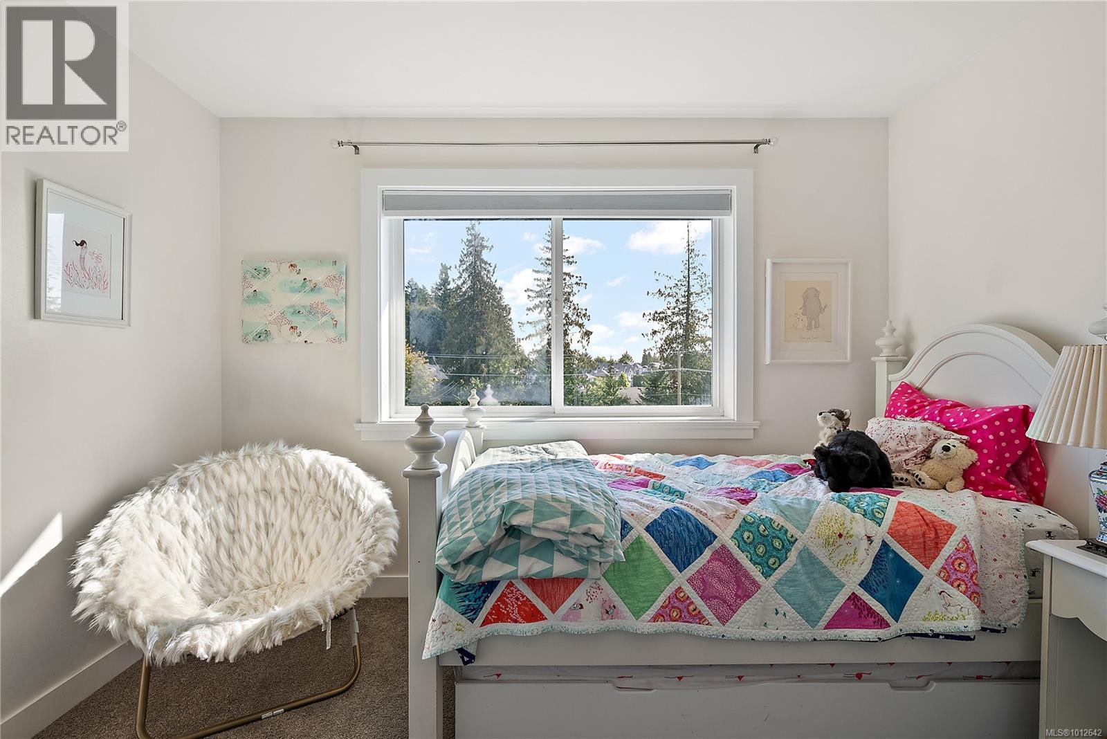 3417 Resolution Way, Colwood