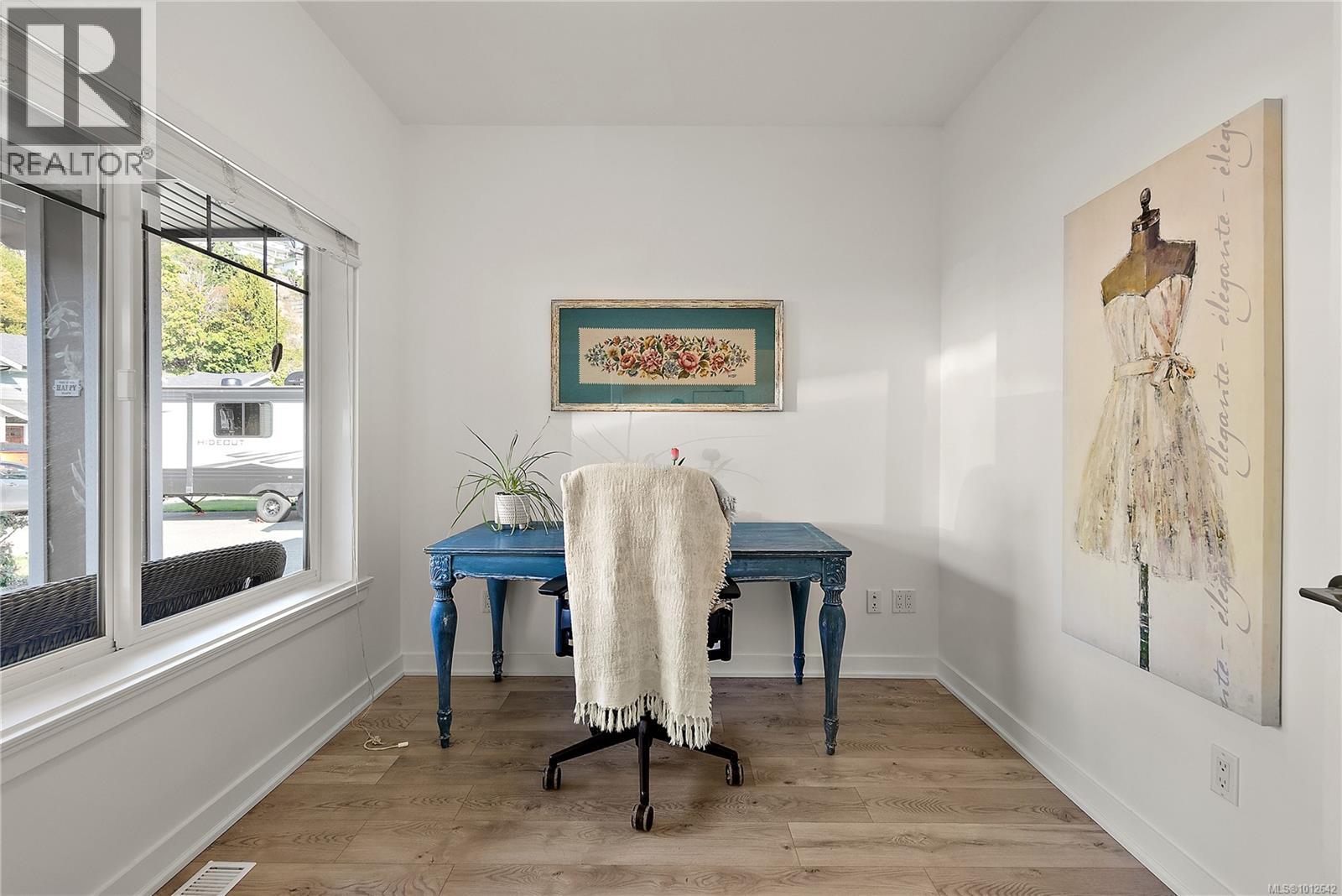 3417 Resolution Way, Colwood